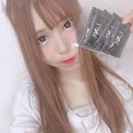 *LINNAアウトバストリートメントトライアルパウチ・・わたしくらいロングヘアだと髪が傷むのも早いし浸透系トリートメントが必須ですが&hellip;・・これは内部に浸透するこ&hellip;のInstagram画像