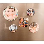 ＊﻿「みんなのバッジ」アプリで﻿マグネットを作ってみました☺️﻿﻿注文してから2日後には到着📮﻿(地域によって異なります)﻿﻿自分で好きな文字やフレーム、﻿スタンプを選&hellip;のInstagram画像