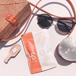 .✴︎┈┈┈┈┈┈┈┈┈┈┈┈┈┈┈✴︎『ヘリオスキン』60粒／1ヶ月分世界約80ヵ国で愛用されている太陽に負けない美容サプリメントです🌞🕶..1日に２粒飲むだけでOK&hellip;のInstagram画像