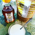 〜まいあさスルリ〜きなこ風味の粉末‼︎‼︎麹菌から作られた酵素が腸の調子を整えてくれます♪♪ ヨーグルトに混ぜて毎朝食べていましたが、少し甘い味が恋しくなり、ハチミツを足しながら食べてました𓇼&hellip;のInstagram画像