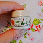 #スキンケア  #プロポリス  #ハーブ#monipla  #agri_fan 全身のかさつき  あかぎれ  #かゆみ になやんでいるのでもうこちら救世主です今回はミニサイズなので持ち&hellip;のInstagram画像