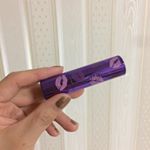 ローズの香りが大好きな私🌹ずっと気になっていた叶恭子さんプロデュース✨ディフストーリー ソリッドパフュームを手にしてみました❤️.気品溢れるパープルに、恭子さんのリップマークデザインのスペ&hellip;のInstagram画像