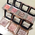 #アイシャドウ #グレー #ツヤ #上品 #シャープな目元 #発色 #メイク #コスメ #高級化粧品 #monipla #selan_fanのInstagram画像