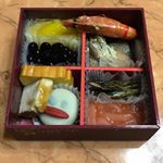 #かば田 #kabata_fan #おせち #monipla #monipla #kabata_fanお試しおせちをいただきました。一品一品美味しかった(^^)角煮も黒豆も田作りも海老も🦐&hellip;のInstagram画像
