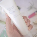 モーゼ パーフェクト ホワイト クレンジング 気になっていたこちらの口コミですヽ(*&acute;&forall;`)ﾉ顔に乗せた瞬間ローズの香りが広がっていやされます🌹 海藻エキスやコエンザイムQ10配合で、肌への負担少&hellip;のInstagram画像