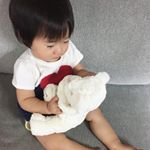 株式会社シリカスタイル様の【ケイ素でお洗濯】を使ってみました。2回目の投稿です。今回はソファーカバーと娘が持っているぬいぐるみを洗濯してみました✨ソファーカバーは買ってから2年間洗って&hellip;のInstagram画像