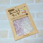 ずっと試してみたかった『みつろうラップ』✨. お気に入りの布で、何度も使えるラップを手作りしました🎵 . ・みつろうには抗菌、保温効果あり・水洗いして繰り返し使えて節約に・ゴミを出さな&hellip;のInstagram画像