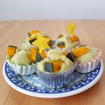 #おやつ..☑青汁入り南瓜の蒸しパン.食欲の秋なのか、ごはんをたくさん食べる子どもたち👧スナックではいくらでも食べてしまいそうなので、蒸しパンを。もちっとふんわりで&hellip;のInstagram画像