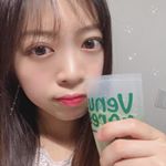 ..【ヴィーナスグリーンフルーツ青汁】.泡が美味しいフルーツ青汁♪.万年ダイエッターで食事制限してもなかなか痩せない( ･᷄-･᷅ )ずっとそれで悩んでたから最近は青汁ダイ&hellip;のInstagram画像