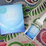 TBC EGF エクストラエッセンス　使ってみました。EGFの他、ヒアルロン酸、コラーゲン配合の美容液。こちらは「日本EGF協会」認定量の約1.7倍を配合 「肌自らが持つ力をサポートするために&hellip;のInstagram画像