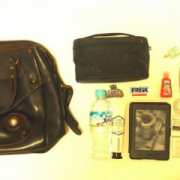 「顔出しＯＫです！」【30名募集】鞄の中身と一緒にお洒落に撮影＆投稿！ローズフレグランスサプリモニター大募集！の投稿画像