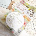 モイストラボRay　カラーファンデーションは見た目が可愛いだけでなく、4色のカラーパウダーが溶け込んでいるので、これ1つで肌の透明感が演出できてすごく使いやすい💕細かい粒子だから粉浮きがな&hellip;のInstagram画像