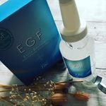 エステティックTBCのEGFを使い始めました💕いろんな美容成分がなる中、わたし、EGFが大好きで、しかもあのTBCの美容液とあって、期待感大です😍衛生面もバッチリで、先端は細くて使いやすい❣️洗&hellip;のInstagram画像