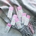 ..#ホリカホリカ#レスオンスキンシカバーム#肌再生クリーム..つるんっとしたピンクのクリームが韓国コスメらしいライトなテクスチャーで心地いい♡..プチ&hellip;のInstagram画像