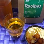 ペットボトルで作ってみました。スッキリしているので、甘い物にピッタリです。#タイガールイボスティー #ルイボスティー #生葉ルイボスティー #ママ活 #オーガニック #ノンカフェイン #mon&hellip;のInstagram画像