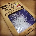 株式会社 KAWAGUCHI 様の 布でつくる　みつろうラップ　布地みつろうセット をお試しさせていただきました✨布でつくる　みつろうラップ　布地みつろうセット の中身はこんな感じ。布地　1枚（&hellip;のInstagram画像