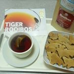 今年の3月に株式会社TIGER様よりお味見させて頂きました、こちらのプレミアム・ルイボスティー..最近肌寒い温度にもなってきましたので、久しぶりにお昼と一緒に飲む事に♪..カフ&hellip;のInstagram画像