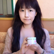 「よろしくお願いします」【SNSで話題のスキンケア品】商品の&Prime;顔出しモニターさん&rdquo;を募集します！の投稿画像