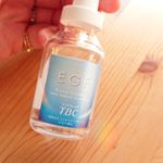 使い続けている間に一気に寒くなり、乾燥が酷くなりました。このエクストラエッセンスを使っているからか、ほっぺが粉吹き芋状態になる事なく過ごせています(^^)まるで導入液のようにスーッと馴染むので&hellip;のInstagram画像