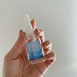 EGF美容液✨..使用して2週間程季節の変わり目は乾燥しがちですがいつものようにカサカサせずメイクのりが良くなった気が。. .スキンケアの1番始めに使用する事に&hellip;のInstagram画像