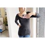 @nissen_inner_official の衿ぐり広めのインナー♡♡..吸湿発熱で本当に暖かい！.そして169cmの私はよくあるインナーだと丈が短くて動くとお腹見え&hellip;のInstagram画像