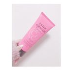 _...🎀エステグランデ Fブレイククリーム🎀.最近良かった、グレープフルーツの香りのマッサージクリーム&cap;&omega;･*//お風呂上がりに気になるところを5分マッサージするだけ！&hellip;のInstagram画像