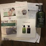 モニプラ当選品(*&acute;&forall;｀)LINE友達限定イベントにて💗オーガニックジャンプー！ボトルがシンプルで好み✨まだ使ってみて1日なので劇的に変わった！とか分かりませんが、使い終わる頃の髪&hellip;のInstagram画像