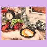 .゜..クリームパンで有名な八天堂さんのフレンチトースト💗🍴.温めると中からとろ〜っとカスタードが🥰周りも甘くてカリカリでとってもとっても美味しい🥺💓.フルーツ乗っけて&hellip;のInstagram画像