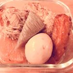 冬の主役はやっぱり【おでん】🍢✨ どうしても食べたくなり、夕食後から作り始める。旦那のお弁当はおでんにする😁◯材料：まるごとキューブだし2個、醤油、塩、砂糖、みりん、酒、好きな具材#まるごとキ&hellip;のInstagram画像