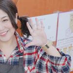 舞台　ババンババンバン。撮影オフショット。この日のメイクはケサランパサランのブライトヴェールとグロウアイカラーを使用。肌馴染みのよい細やかなラメで顔色をあかるくしてくれました。&hellip;のInstagram画像