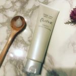 株式会社タステア様のモーゼパーフェクトホワイトクレンジングを使用させていただきました✨茶ローズの香りが、とっても良い香りで癒されます❣️ジェル状のなめらかなテクスチャーで、馴染みやすくスル&hellip;のInstagram画像