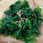 ☘ほうれん草のおひたし☘...大好きな鎌田のだし醤油でおひたし☘簡単数十秒で一品作れるし美味しいし◎ ここのだし醤油がイッチバン美味しくて好き〜！！♡#手抜きおかず #料理好き&hellip;のInstagram画像