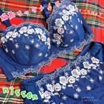 ニッセン様( @nissen_inner_official )より、脇高リッチメイクブラジャー・ショーツセットをお試しさせていただきました😊.全3色あり、私はネイビーを使用。.サイズは&hellip;のInstagram画像