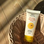 手も爪も綺麗にしてくれる  @leivy_japan さんのレイヴィーハンド＆ネイルクリームロイヤルゼリーをお試しさせていただきました🙌毎日使い続けるとささくれが改善したり、健康な爪になれるそ&hellip;のInstagram画像