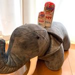 有名な『アトピタ』を頂き使ってみました🙌入浴剤はヨモギエキス配合でみどりのお湯に‼️久しぶりに入浴剤いれられて満足💕赤ちゃんだけじゃなく一緒に入る私たちまで保湿できるなんて最高👍ロ&hellip;のInstagram画像