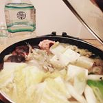 【あんこう水炊き】安全安心美味しさに拘った天然水。長い時を経て奇跡的に発見された岩深水。この岩深水を使ったお鍋料理に挑戦！！スープがいつもよりサラッとしていて、口当たりがまろやか。どんどん箸が&hellip;のInstagram画像