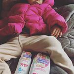 入浴剤シーズンに、小さい子向けの入浴剤を発見！！アトピタって乳液だけやと思ってたら入浴剤もあった！！これは良い😁しかーし、早くお風呂に入りたいのに大抵昼寝しそびれて夕方から爆睡するパターン&hellip;のInstagram画像