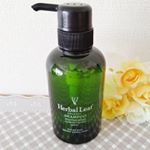 ハーバルリーフ オーガニックシャンプーをお試ししてみました🎵ハーバルリーフは、リピート率94.1％。敏感肌で悩む女性が満足したワンランク上のオーガニックシャンプーなんです✨なんと天然由来成&hellip;のInstagram画像