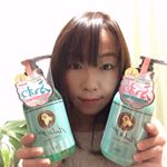 🍀 フラガールふわシャンプー＆トリートメント　🍀 ▶︎サロン専売メーカーが研究開発したヘアエイジングケア シャンプーとトリートメント^ ^ ▶︎シャンプーは、健やかな髪の成長を妨げる原因となる余計な皮&hellip;のInstagram画像