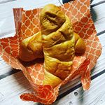 布でつくる　みつろうラップ　布地みつろうセット10分でつくれるエコなラップ・⭐︎セット内容⭐︎●布地　1枚（約25&times;25cm）（色を選ぶことは不可）●みつろう15g（約&hellip;のInstagram画像