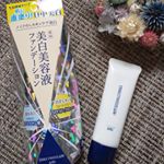 pdc 美白美容液ファンデーション✨ダイレクトホワイトdewこれ、めっちゃ朝がラク💃なぜか、最近バタバタな日が多く&larr;次男風邪気味で膝の上で朝食食べたり、なかなか起きなかったり😂寒いから&hellip;のInstagram画像