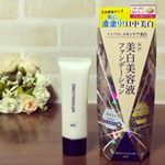 .ダイレクトホワイトdew美白ファンデーションお試しさせて頂きました。.美白有効成分トラネキサム酸とUVケア(SPF50+)でメイク中もスキンケア美白が同時に出来ます♪&hellip;のInstagram画像