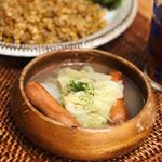 コンソメ煮に使った万能洋食コンソメ。実は今までコンソメ無し生活で、使ってみてめっちゃ便利で美味しいと実感。味付けは水とコンソメ、具材だけで美味しい。#まるさん#コンソメ#おうちごはん#ふり&hellip;のInstagram画像