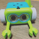 ボットリーがやってきた♪来年度から小学校でも始まるプリグラミング。プログラミングって何？って事でボットリーディングロボットで体験してみました♪スタートからどのルートでゴールを目指す&hellip;のInstagram画像