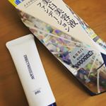 ・・ダイレクトホワイトdeW 美白ファンデーションを使ってみました✨・・こちらは洗顔後の肌に直接塗るだけ！この1本でスキンケアからベースメイクまでまとめて完了できちゃう&hellip;のInstagram画像