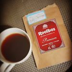 大好きルイボスティー✴️✴️ 毎日職場でも自宅でも外出時もマイボトルに入れて持ち歩いてます。最近のお気に入りはタイガールイボスティー。オーガニック認証を取得した最高級グレードの茶葉を100&hellip;のInstagram画像