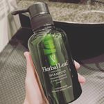 ✧‧˚モニプラファンブログさんよりLINE友達限定イベントで頂きました♬︎AceAgent ハーバルリーフ︎︎◌⚪︎15の無添加を実現した全ての人に優しいシャンプー⚪︎ラベンダ&hellip;のInstagram画像