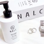 ヒルドイドと同じ有効成分「ヘパリン類似物質」配合の#NALC薬用ヘパリンミルクローション ！.乾燥肌には辛いこの季節。乾燥性のニキビや肌荒れ予防にも最適です。顔＆全身用なのでお風呂&hellip;のInstagram画像