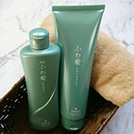 ・@wellbest_official.昨年の12月から愛用している.リリィジュ&nbsp; 薬用ふわ髪シャンプー&ふわ髪トリートメント.シャンプーはパールのように光沢がある白で少し&hellip;のInstagram画像