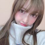 今日はディズニー行く気満々でお化粧してたらまさかの入園制限かかったよー😕.行き場をなくした私は近所のセールに行ったね。.人が多すぎて風邪貰いそうで二度と行きたくねえなって思いました😣&hellip;のInstagram画像